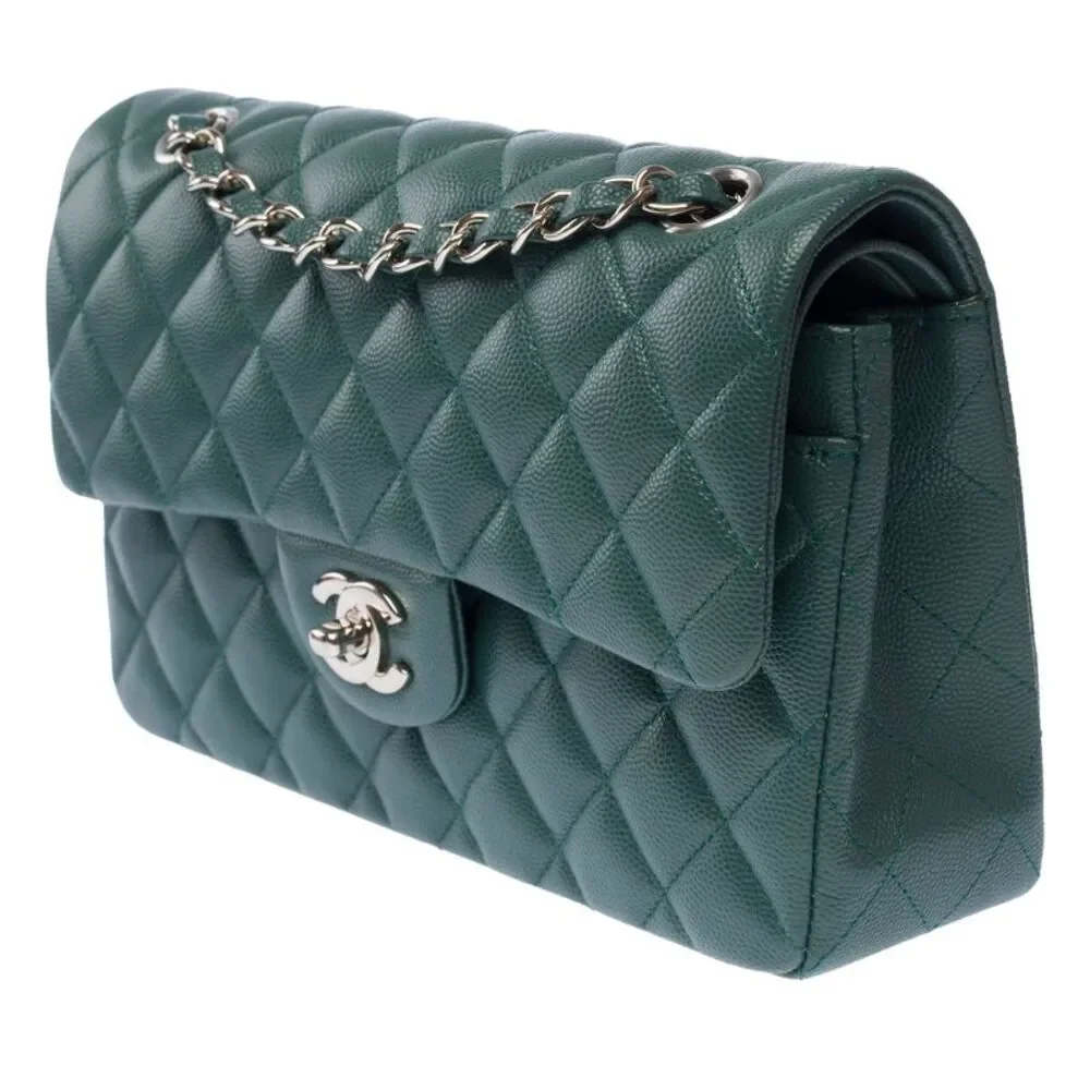 CHANEL Timeless/Classique Shoulder Bag